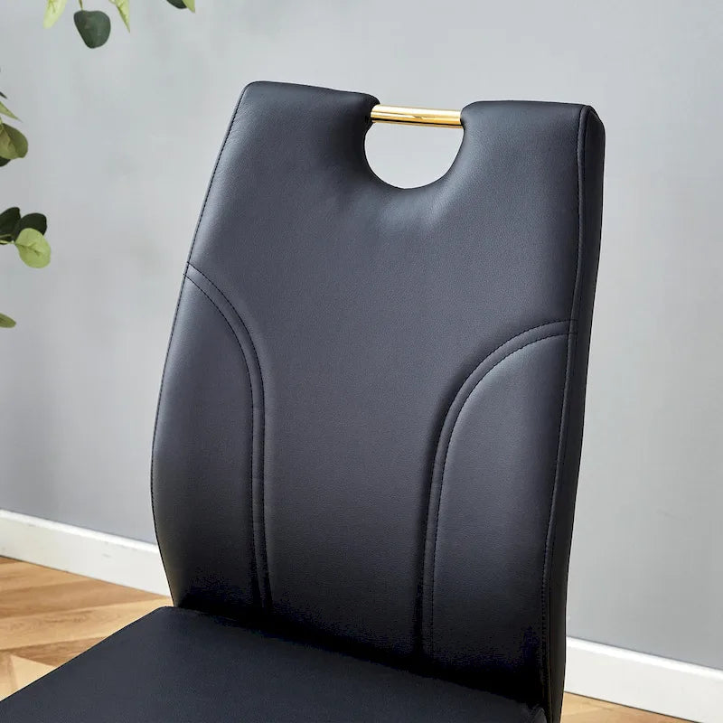 Moderner Esszimmerstuhl aus PU-Leder mit goldfarbenen Metallbeinen, ergonomisch gepolsterte Rückenlehne