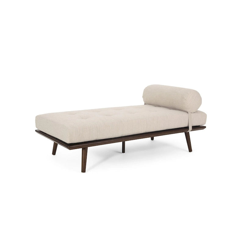Méridienne mi-siècle, structure en bois d’hévéa capitonnée, coussin traversin, multicolore